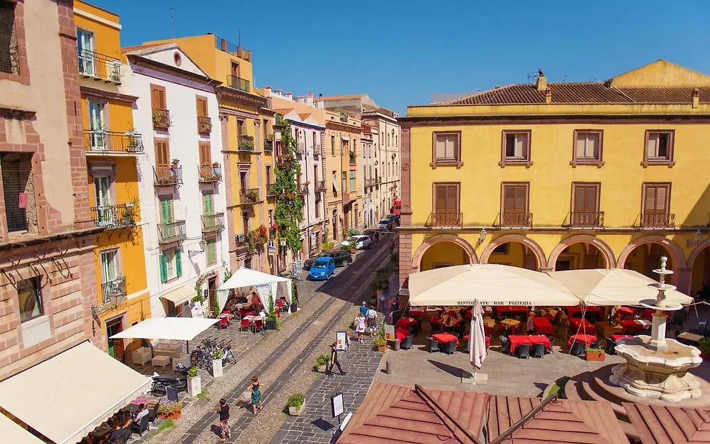 Luxury Home Bosa Apartment 0*,  Italien